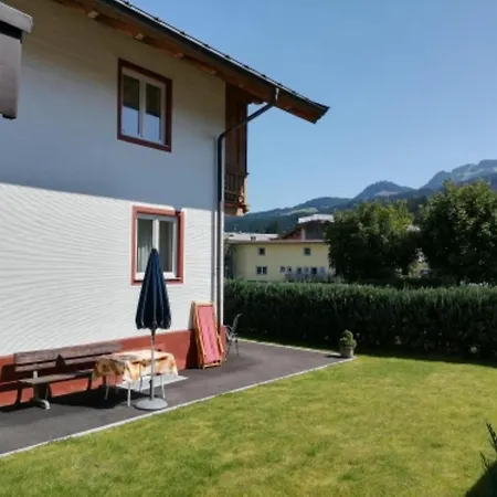 Staffner Oben Apartament Sonnberg (Bramberg am Wildkogel, Zell am See)